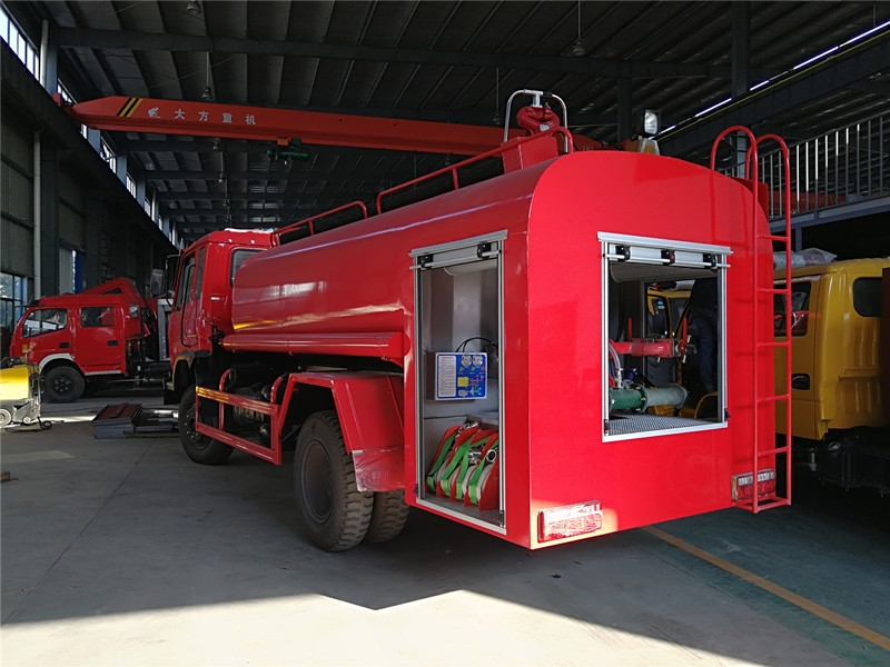 東風(fēng)145（12方）消防灑水車