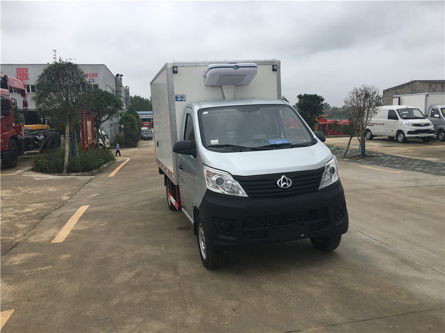 長(zhǎng)安單輪 2.68米冷藏車(chē)
