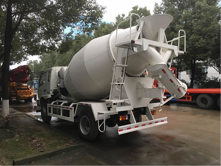 2017款東風(fēng)6方攪拌車(國(guó)五)