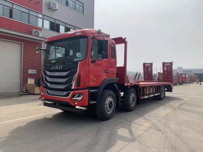 【國(guó)六】江淮K5小三軸挖機(jī)平板車