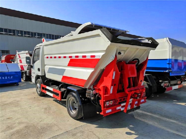 躍進(jìn)S70國六4方無泄漏壓縮垃圾車