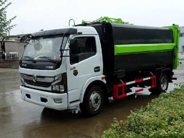 東風多利卡國六8方側(cè)裝壓縮垃圾車