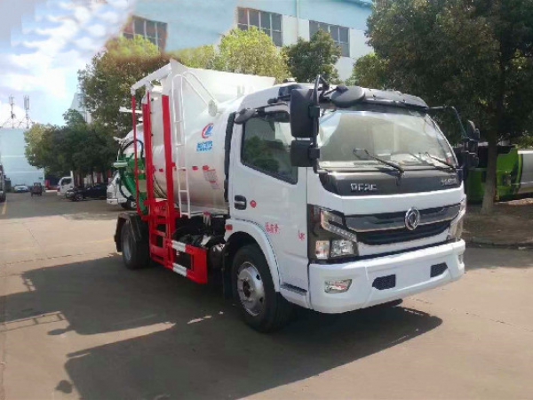 東風(fēng)多利卡國(guó)六8方(圓罐)餐廚垃圾車