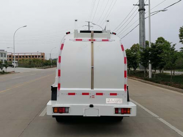 五十鈴國(guó)六5方餐廚垃圾車