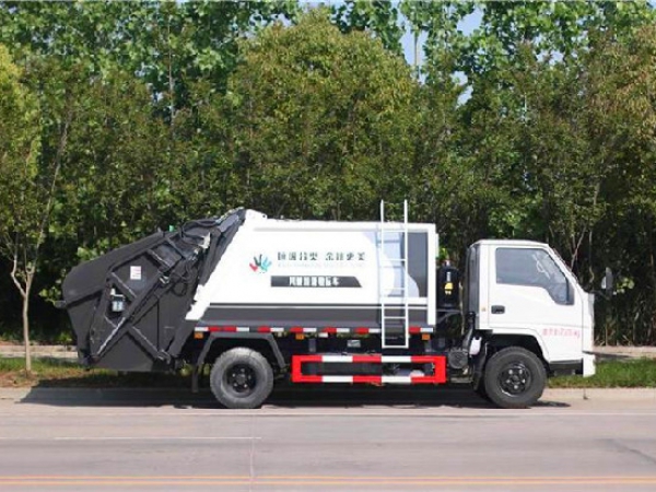 國六江鈴順達藍牌4方壓縮式垃圾車