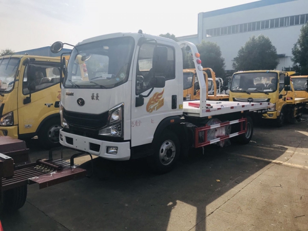 重汽豪曼藍(lán)牌一拖二清障車(chē)