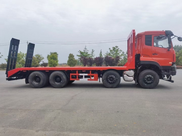 國六東風(fēng)天龍前四后八平板運(yùn)輸車,挖機(jī)拖車價(jià)格