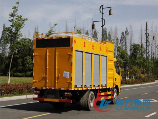 東風大多利卡8方污水處理車，凈化車程力廠家直供