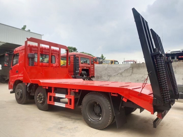 三環(huán)昊龍三軸平板車（短軸距山區(qū)版）